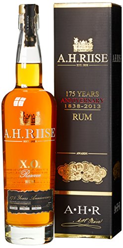 A.H. Riise X.O. Reserve 175 Years Anniversary Rum Limited Edition mit Geschenkverpackung (1 x 0.7 l)